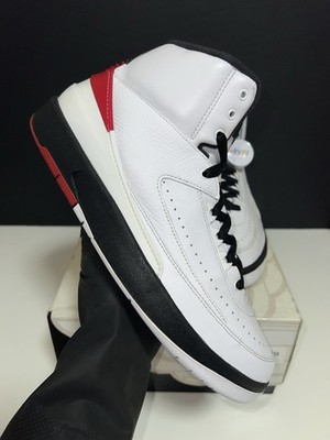   Nike Air Jordan II Retro 2 Chicago 2022 SIZE 9 | White Off Red Varsity Black