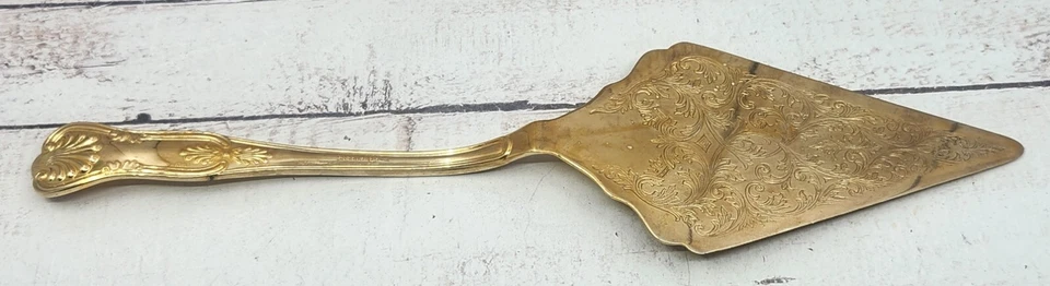 Servidor de pasteles con paleta floral chapada en oro F. B. Rogers Silver Co Foto 2 de 4