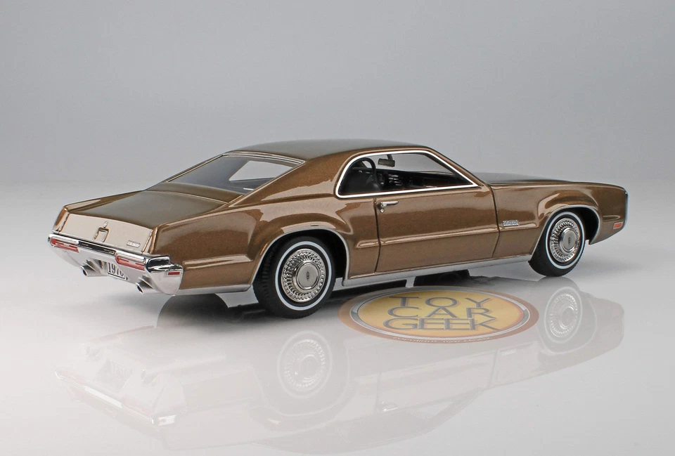 Oldsmobile Toronado GT 1970 - Cinnamon Bronze 1:43 estampillas modelos STM 705002 Foto 2 de 4