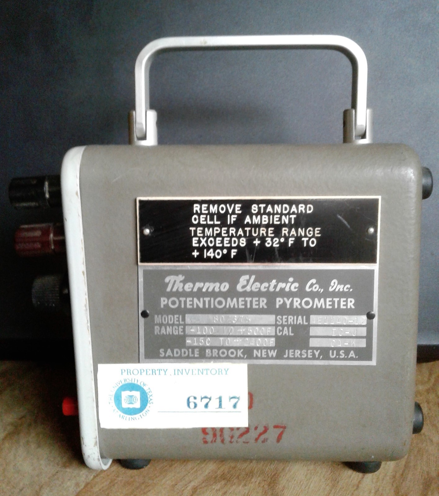 VINTAGE THERMO ELECTRIC MINIMITE POTENTIOMETER PYROMETER INDICATING