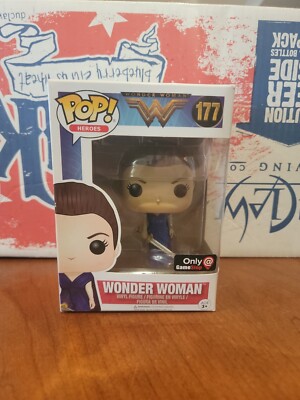 FunkoPop！177 WONDER WOMAN 限定版 Amazon.com: Funko Pop! DC Heroes Wonder Woman #177 (Blue