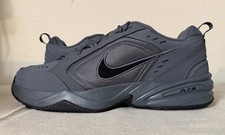 Men  s Nike Air MONARCH IV - Gray/Black -Standard Size