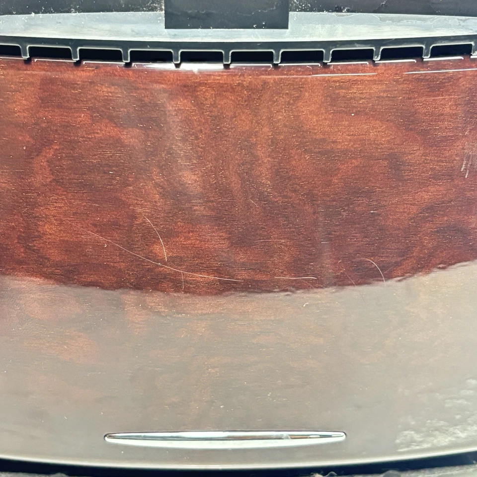 Suporte para copo console central M2011-2019 Infiniti M37 Q70 Q70L madeira ASSY FABRICANTE DE EQUIPAMENTO ORIGINAL - Imagem 2 de 4