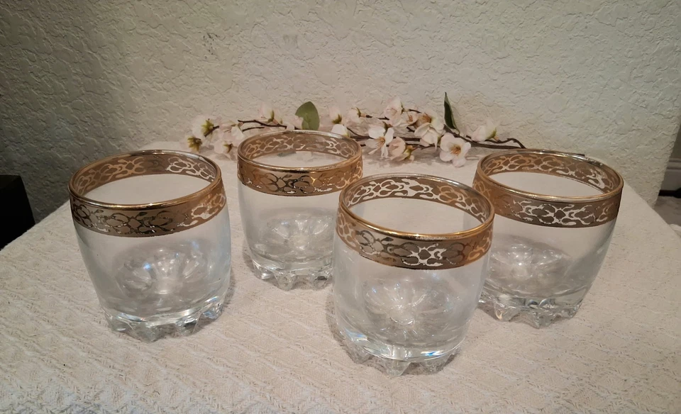 ÓCULOS LOWBALL 4 DOURADO Aro Circleware Coleção "Versailles" Elegante 3 1/2" - Imagem 2 de 4