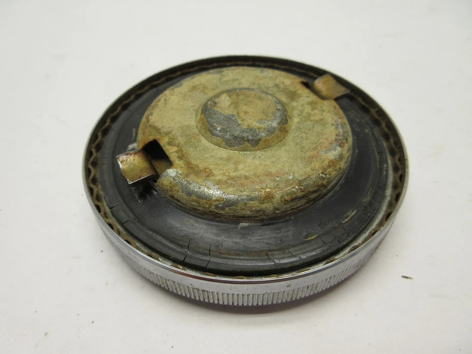 1964-1966 YAMAHA YA6 YA 6 FUEL TANK CAP - Image 4 of 4