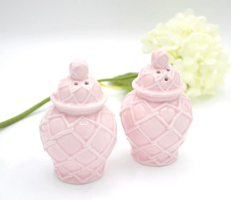 Ginger Jar Salt & Pepper Shakers - Thumbnail 4