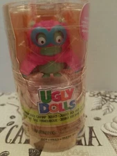 NEW 2019 HASBRO UGLY DOLLS TOY PANCAKE CHAMP JEERO W/ 3 SURPRISES DOLL PVC TOY