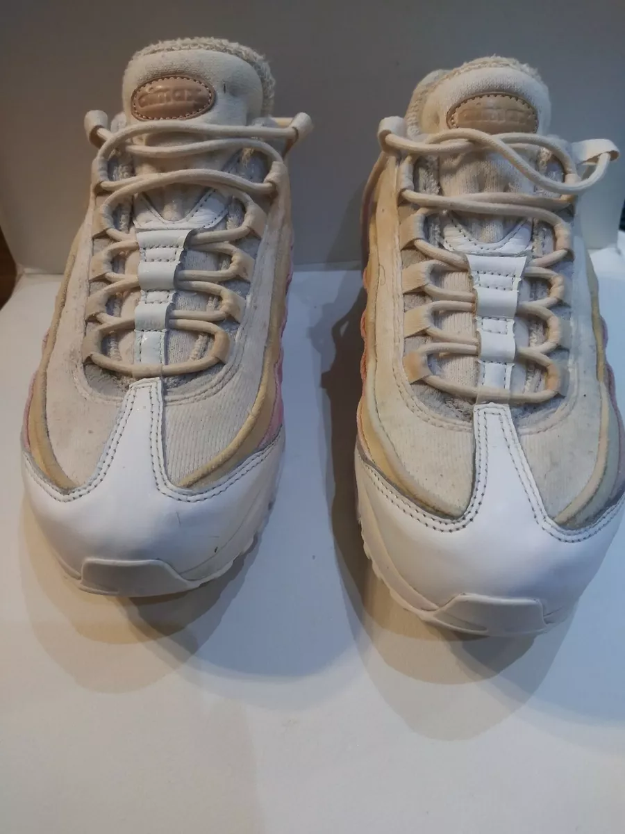 Nike top 95 cream