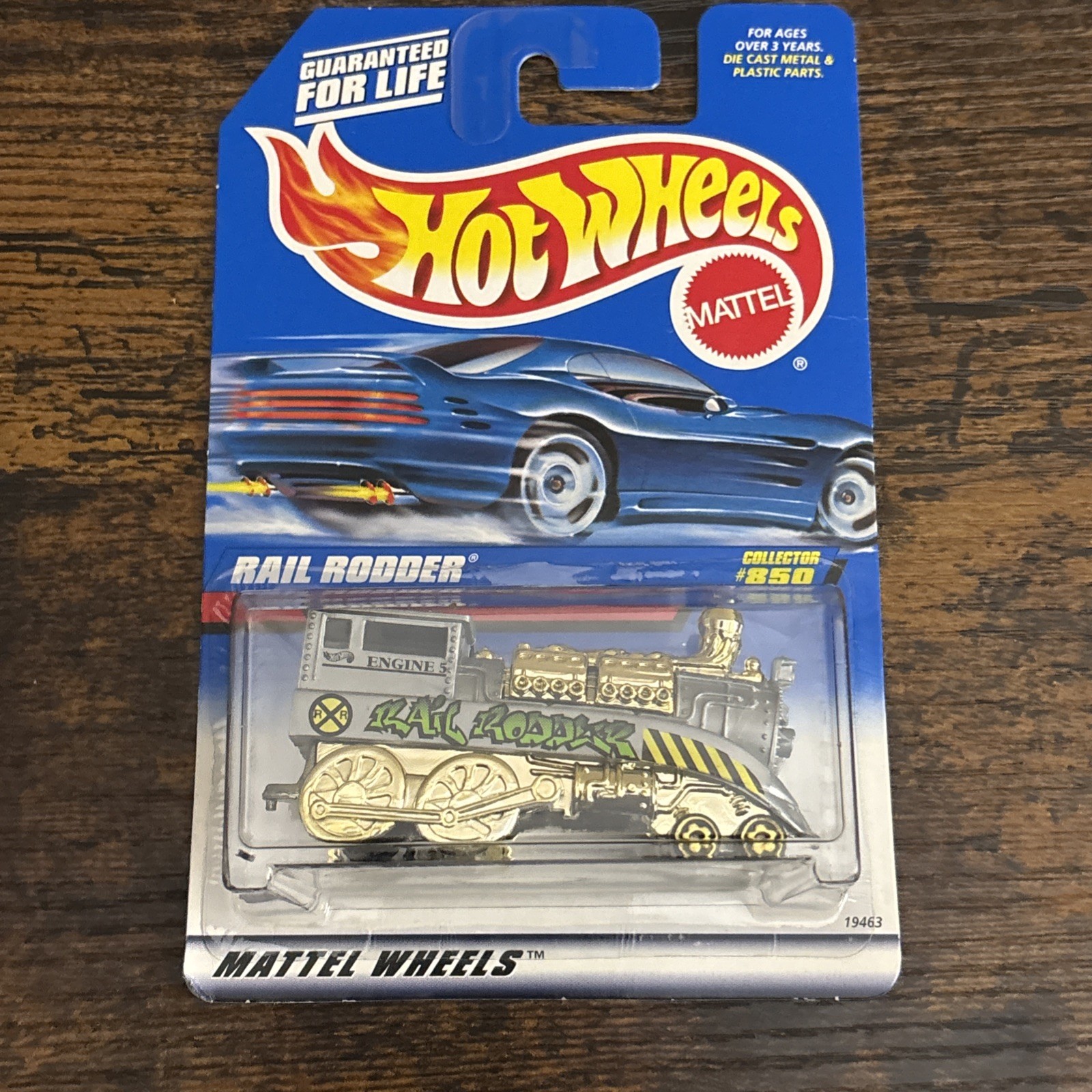 1997 Hot Wheels Collector #850 RAIL RODDER Gray Gold Engine