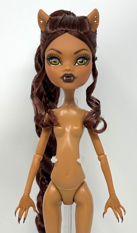Monster High Skullector House of Wolf Clawdeen Nude Articulated Fashion Doll G1