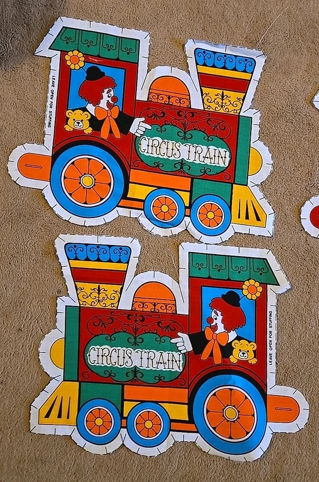 Almohadas de tren de circo vintage precortadas con panel de tela o colgantes de pared de colección RARO Foto 2 de 4