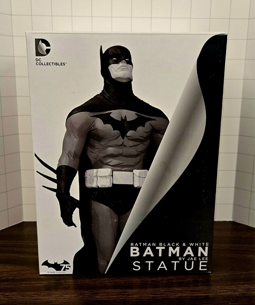 DC Collectibles - Batman: Black & White (Jae Lee) 2014 | eBay DC Collectibles - Batman: Black & White (Jae Lee) 2014 | eBay