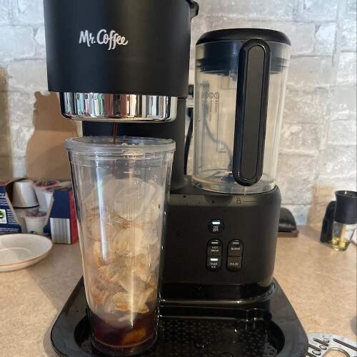 Mr. Coffee Frappe Single-Serve Iced and Hot Coffee Maker/Blender with 2 Reusable