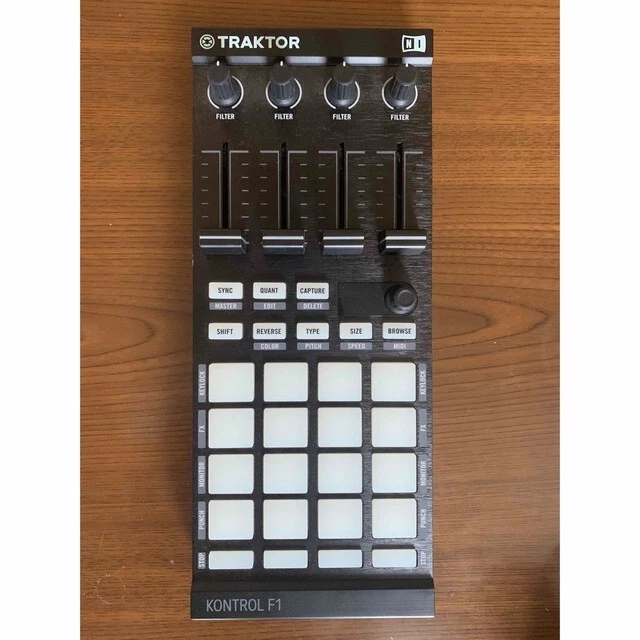 Native Instruments TRAKTOR KONTROL F1 DJ Controller MIDI Remix Stem Deck Sampler