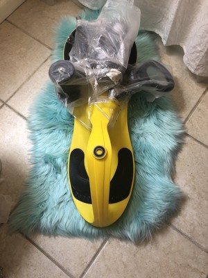 plasma car yellow