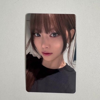 LE SSERAFIM EASY CRAZY HOT DIFFERENT Osaka Universal Photocard HONG