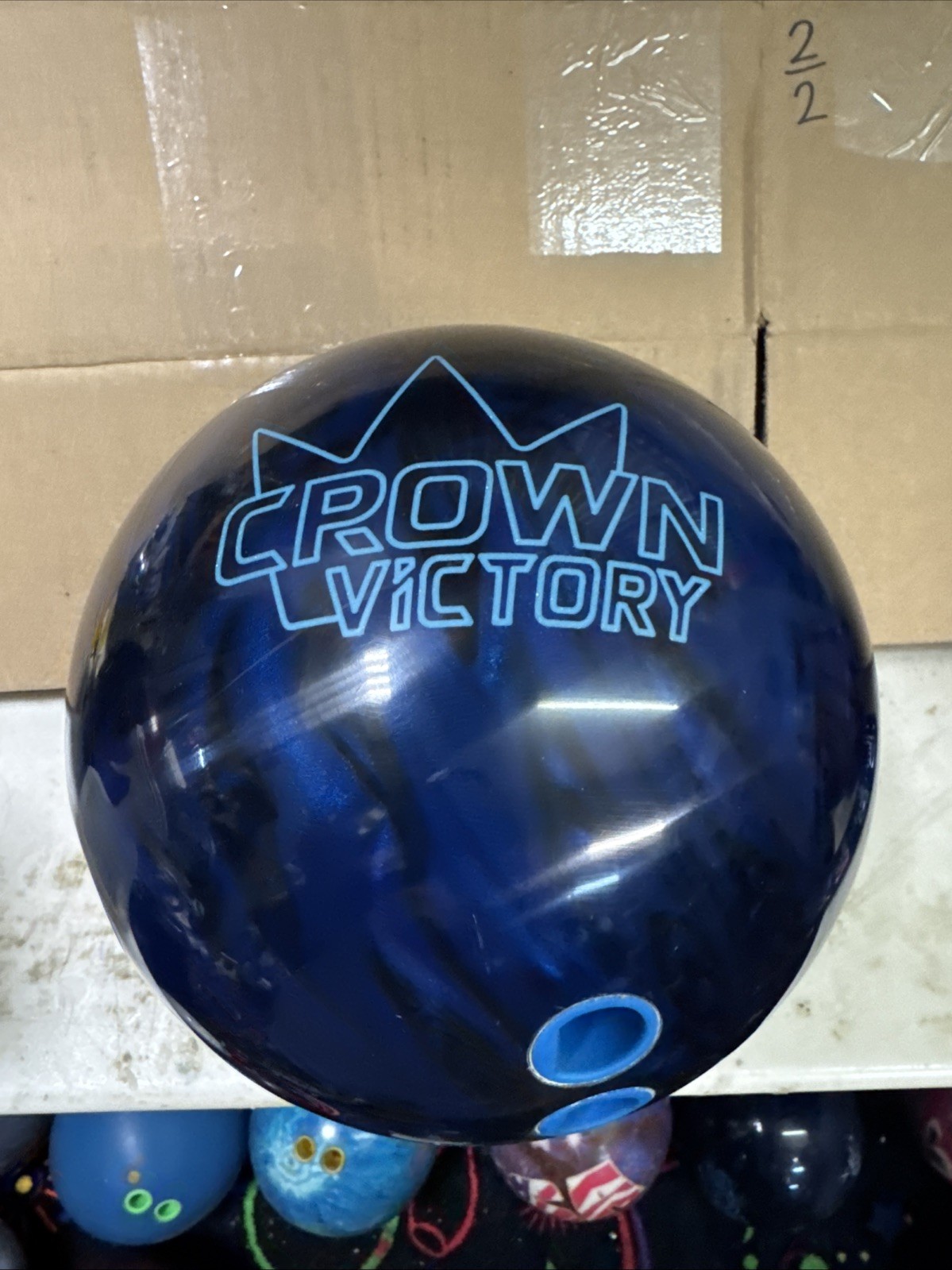 Brunswick Crown Victory bowling ball 14lbs
