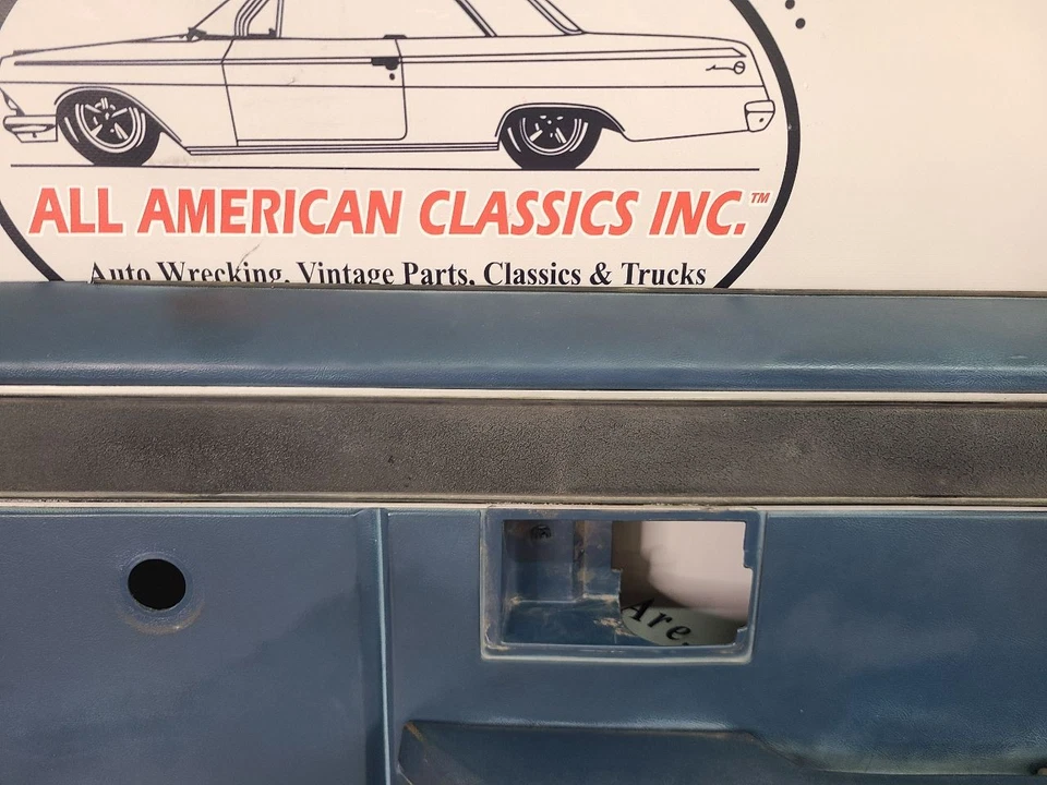 1981-87 GMC / Chevy Truck Front Door Trim Panel Pair, Blue, Manual Window/Lock - Image 3 of 4