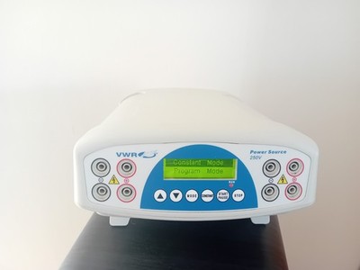 VWR Netzteil Power Supply 250 Volt, 3000 mA, 300 Watt