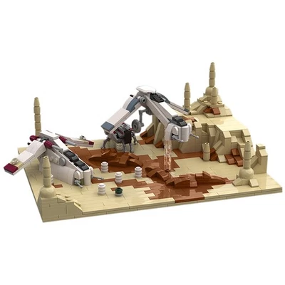 Mocs Bricks Sets Battle in Episode II with Ship and Walker from Movie 700 Parts - Image 1 of 3