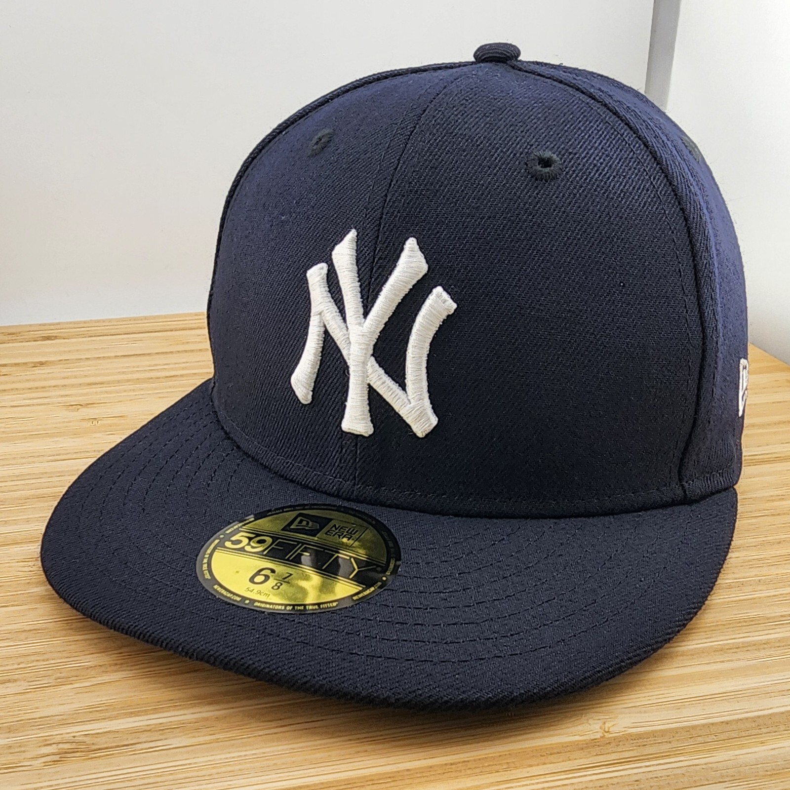 New York Yankees Fitted Hat Cap, Black Color, MLB, New Era 59FIFTY, Size 6 7/8