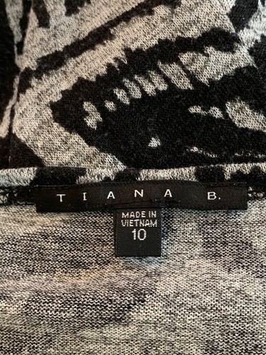 TIANA B. Black Gray Leaf Art to Wear Knit Dress Size 10 3/4 Sleeve Black Hems - Picture 19 of 19