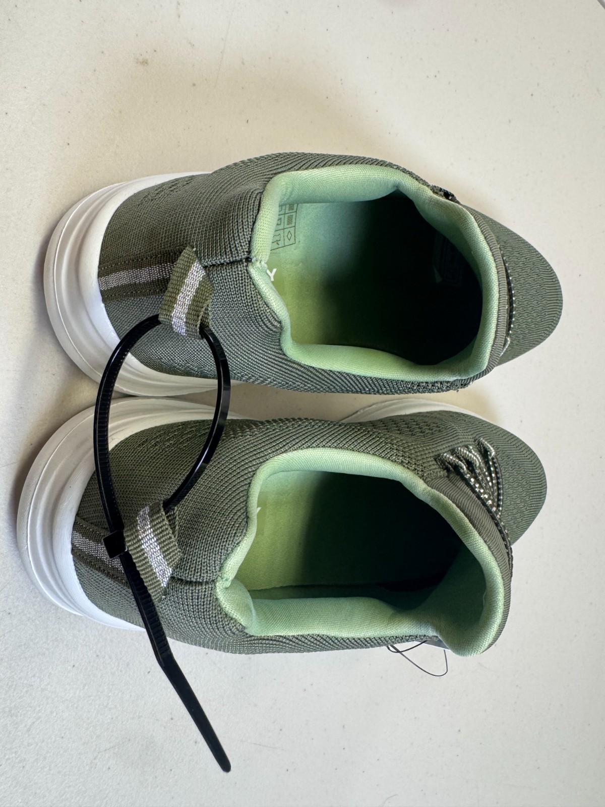 Donnay Army Green Knit Trainers UK 5 Lightweight Slip On Sports Sneakers image 8