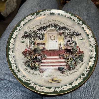 Glenna Kunz Cherish Your Family First Issue Plate Welcome Home