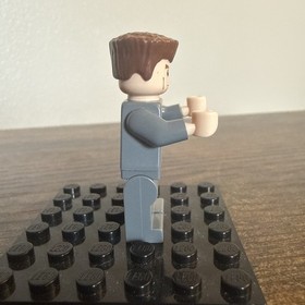 Lego Spider-Man 3 Minifigure: Harry Osborn (spd022) Gray Suit 4857 Ock's Lab