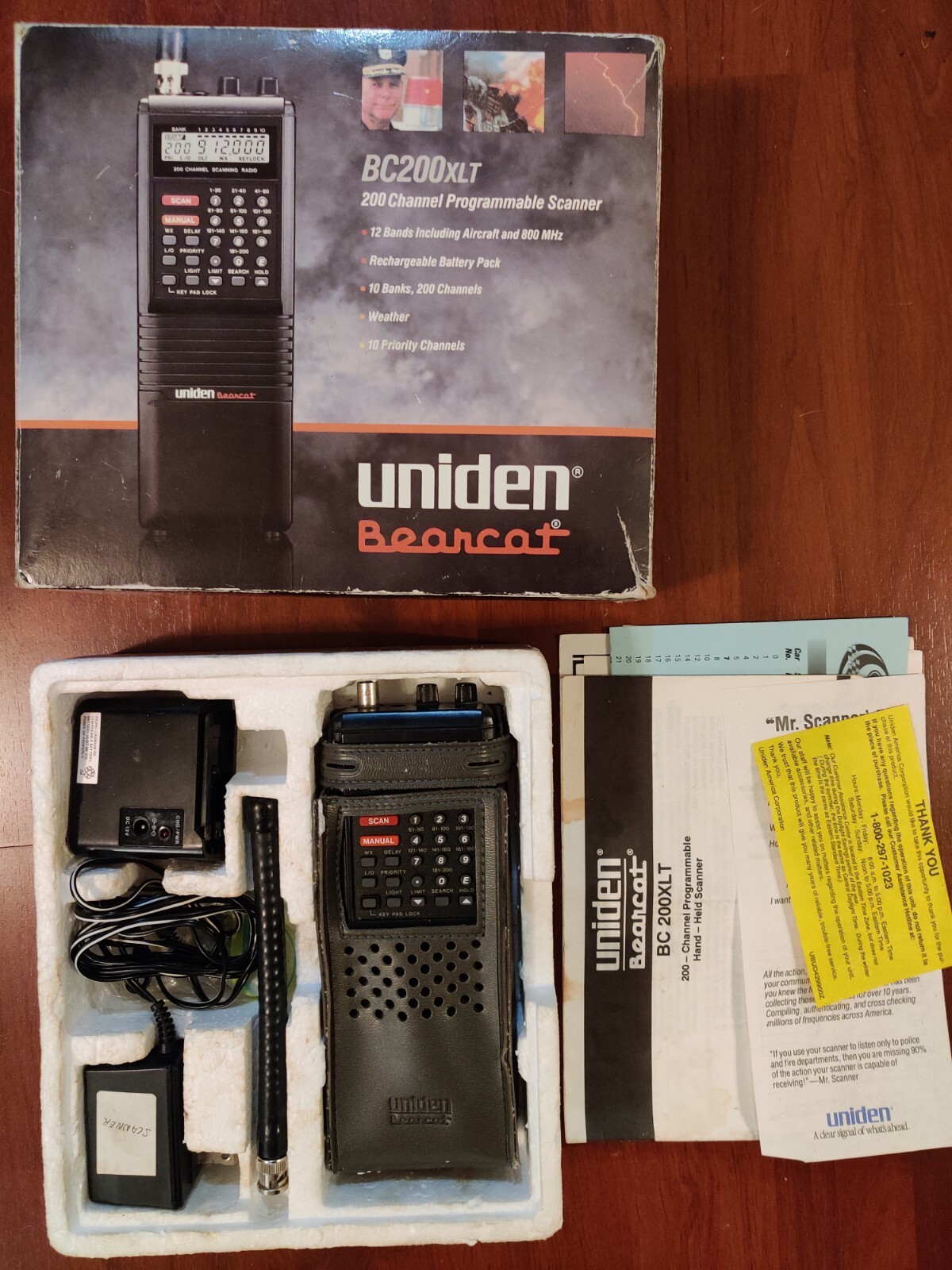 Uniden Bearcat 200 Channel Programmable Hand Held Scanner BC 200XLT
