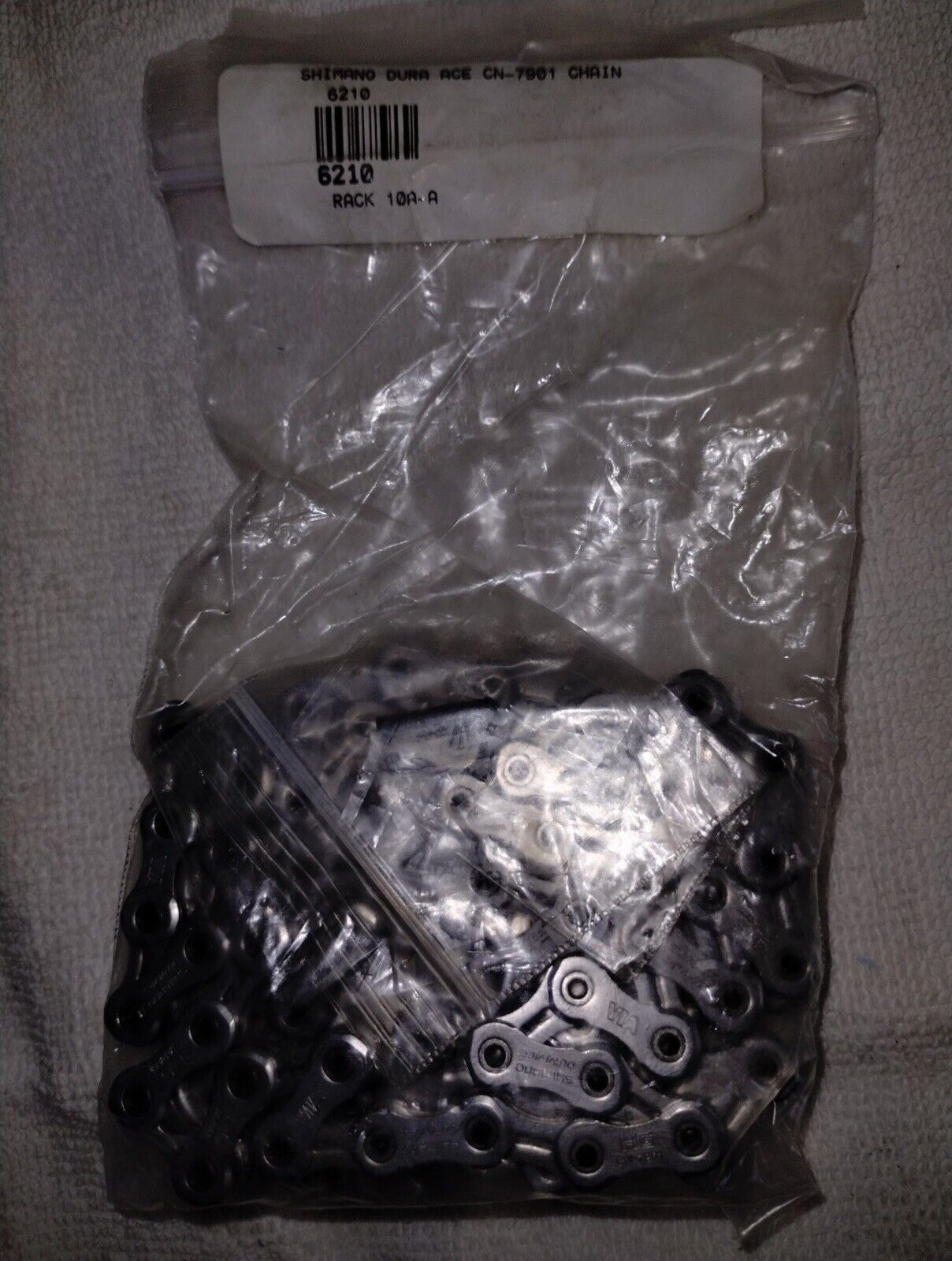 Shimano CN-7901 Bicycle Chain 118 Links 10 Speed New No Box