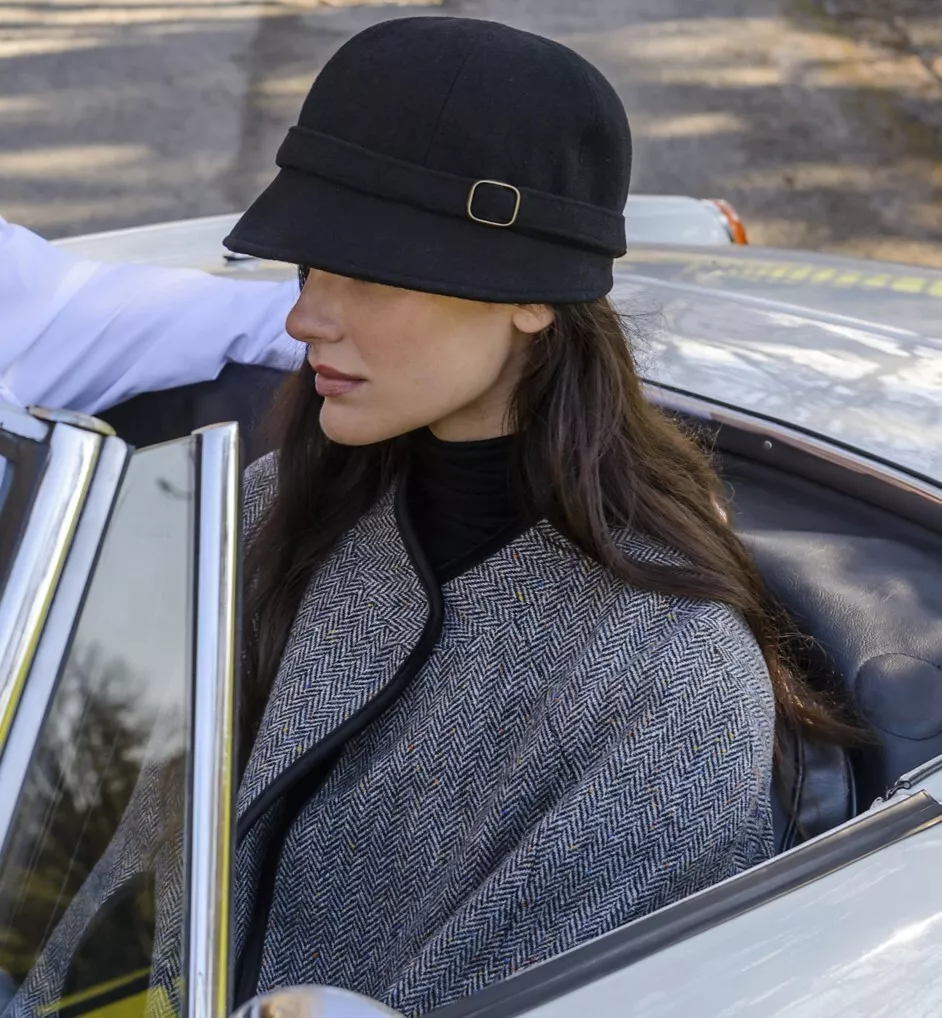 Mucros flapper hotsell hat