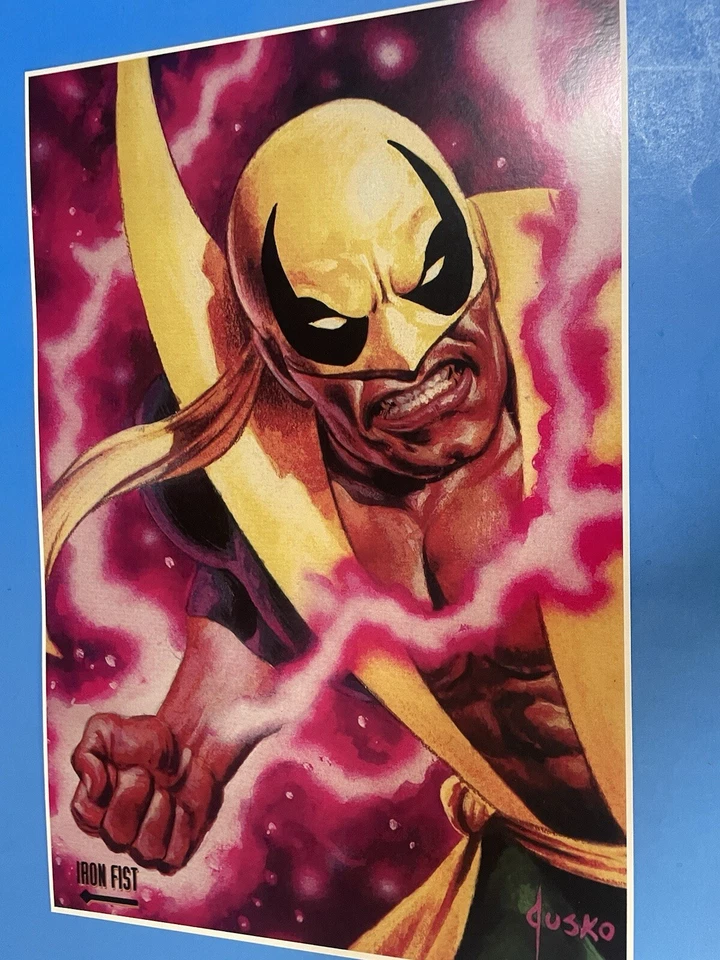 MARVEL COMICS PÔSTER PUNHO DE FERRO PIN UP JOE JUSCO NOVO EM FOLHA. - Imagem 3 de 3