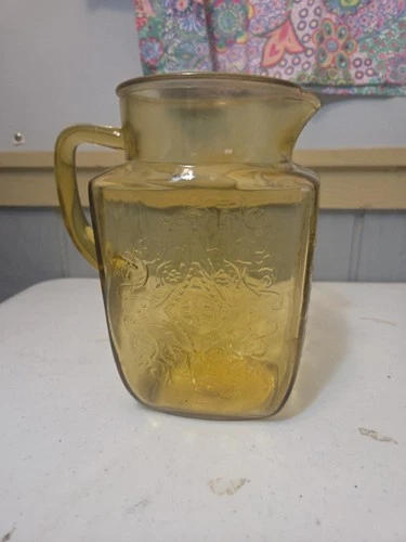 Vintage Federal Depression Amber Sqare Glass Madrid Water Juice Serving Pitcher
