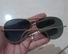 1980's VINTAGE B L RAY BAN AVIATORS SUNGLASSES MADE IN USA