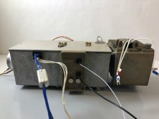 Detector assembly with flow cell for HPLC 