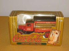 VINTAGE 1993 COCA COLA IN BOTTLES DIE CAST METAL BANK TRUCK SEALED