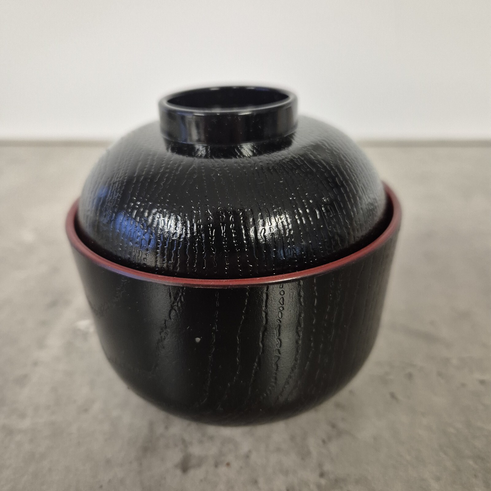 Japanische rot & schwarz Melamin Kunststoff Ramen Udon Nudel Schüssel mit Deckel 95x95mm