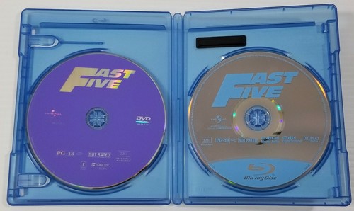 Fast Five (Blu-ray + DVD, 2011 2-Disc Set) Vin Diesel Paul Walker Dwayne Johnson - Picture 4 of 5