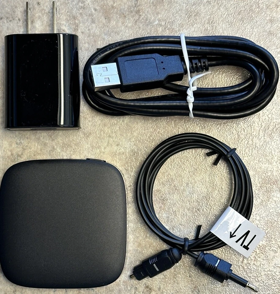 Conector de TV Phonak Bluetooth con cable óptico y cable de alimentación. Muy poco usado Foto 2 de 3