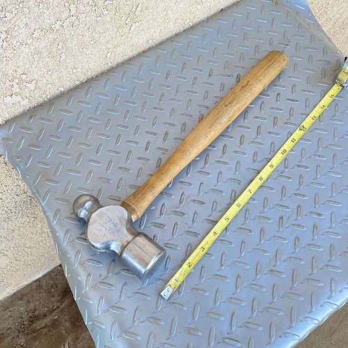 Matco Tools BH-40, 40 Oz Ball Peen Hammer With 13-1/2” Hickory Handle - Picture 3 of 12