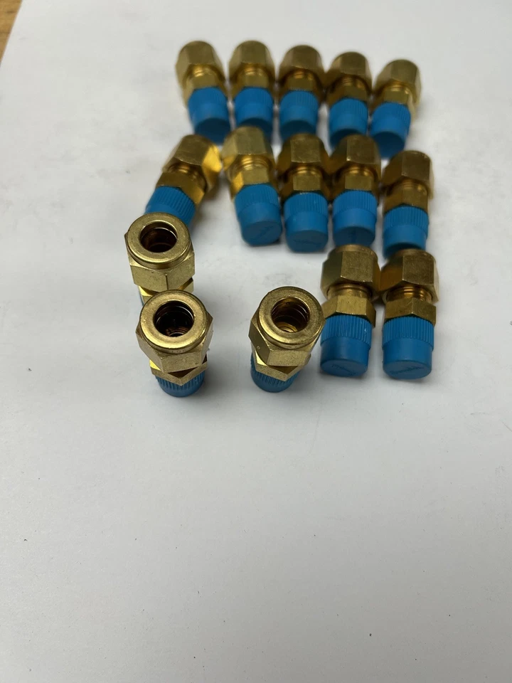 (Lot of 15)Swagelok Brass 3/8" Tube OD x 1/4" Mnpt Tubing Adapter B-600-1-4 NOS - Image 2 of 4