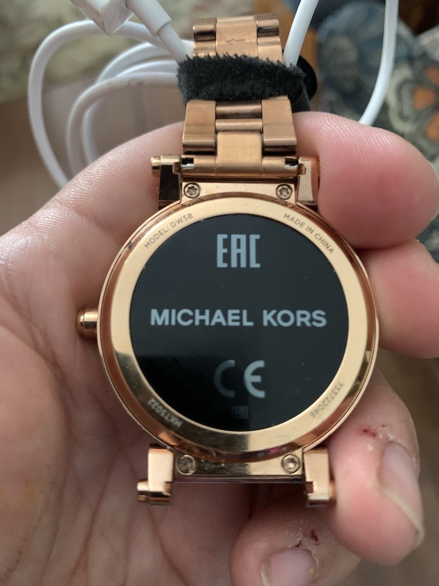 MICHAEL KORS スマートウォッチ DW5B フルセット 通電確認済 s-l1200.jpg