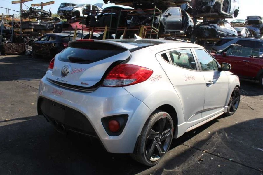 Bote de carbón de vapor de combustible 2012 13 14 15 16 17 Hyundai Veloster Turbo Foto 4 de 4