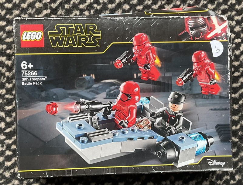 LEGO BOX SET STAR WARS SHIP 75266 sith troopers BATTLE PACK