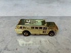 HOT WHEELS Redline S’Cool Bus 1995 FAO Schwarz Gold Series II VHTF 1 of 4000 🔥