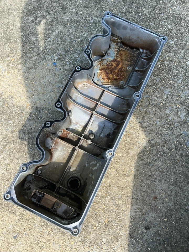 1993 Mazda B2600i 2.6L Pickup Truck Valve Cover OEM 1991 1992 1990 92 91 93 90 Foto 4 de 4