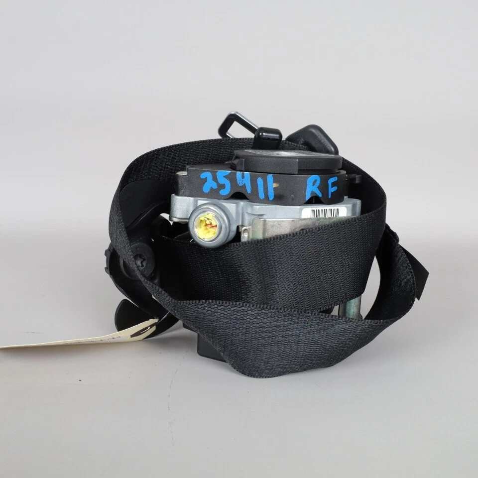 2011-2016 BMW 528i 535i 550i M5 F10 Right Front Seat Belt 72117241748 OEM Used - Изображение 2 из 4