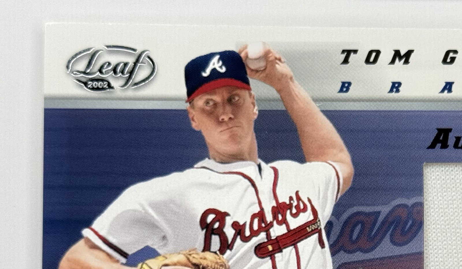 2002 Leaf Donruss Shirt Off My Back Tom Glavine Game Used Jersey Card #SB-TGL