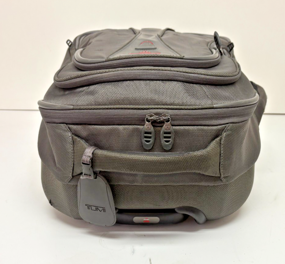 TUMI T-Tech 5522GRH Pulse Madison Gray Upright Rolling Suitcase 10
